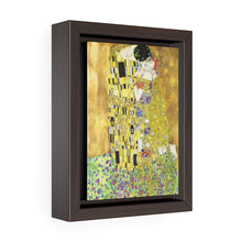 Load image into Gallery viewer, The kiss, painting by Gustav Klimt.
